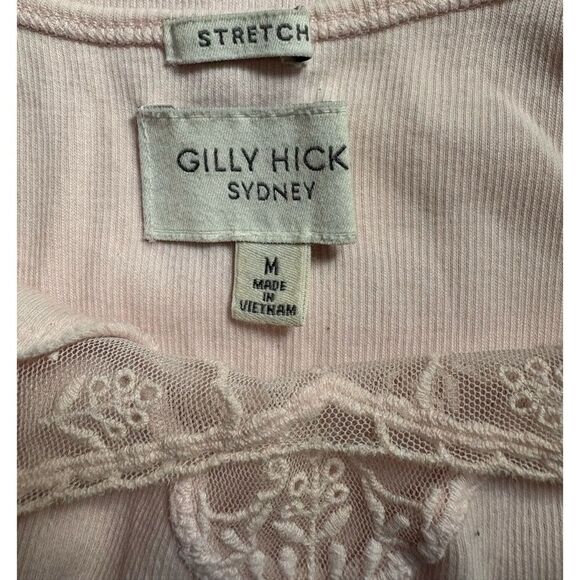 Gilly hicks pink spaghetti strap tank top with lace trim and satin straps - Picture 3 of 3